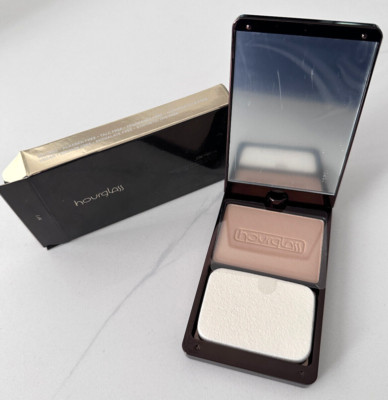 Hourglass Oxygen Foundation Mineral Powder No.1
