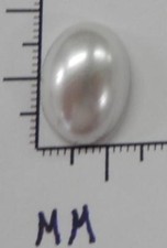 71318   Wht. Flat Back Pearl Acrylic Faux Cabachon Oval 13X18 mm - by Grs SALE