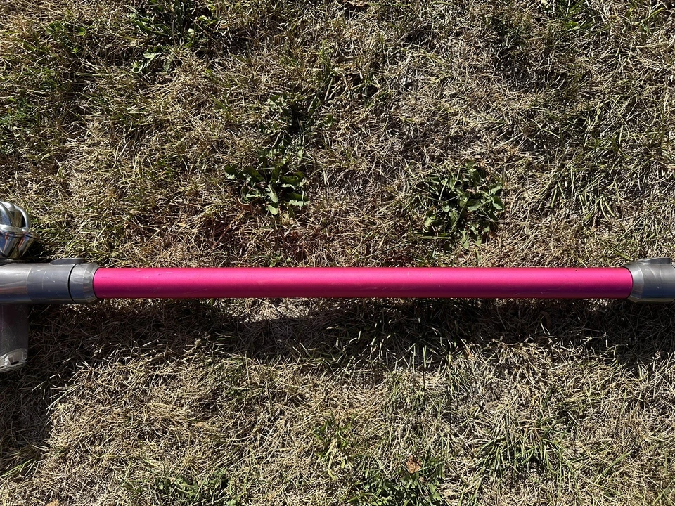 Dyson V6 Motorhead + Stick Cleaner Purple Pink Tested Working DC59 - Image 4 of 4