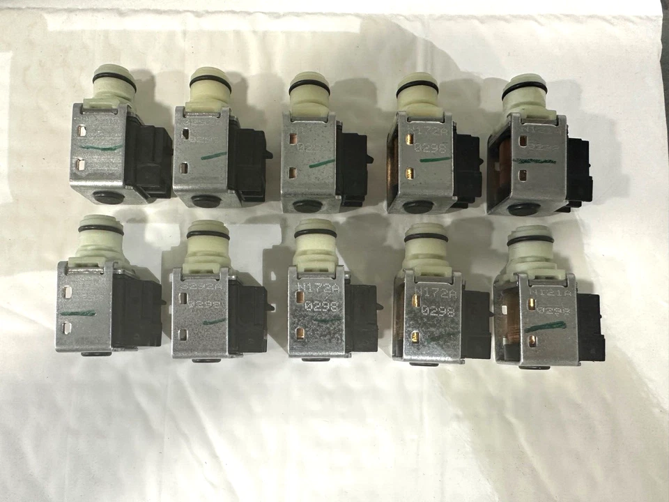 Solenoide de cambio OEM 4L60E 4L65E transmisión A & B 93-up OEM 24230298 (10 piezas) Foto 2 de 4