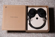 Master  Dynamic MH40 Over the Ear Wireless Headphones - Black