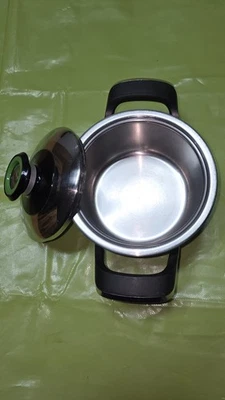 AMC  Topf, Kochtopf mit Deckel und Visiotherm 1L 14cm Durchmesser  - Bild 1 von 4
