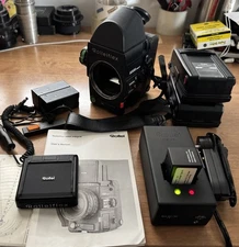 Rollei 6008 Integral 3 Batteries, Handle, 45deg Prism and stock finder, No Lens