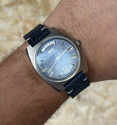 1970s Vintage Camy Geneve Super Automatic Day-date Watch Blue Sunburst Dial 37mm