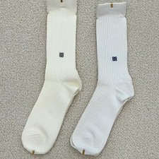 Givenchy Men Socks 2-Pack NEW Cream & White Size 24-26
