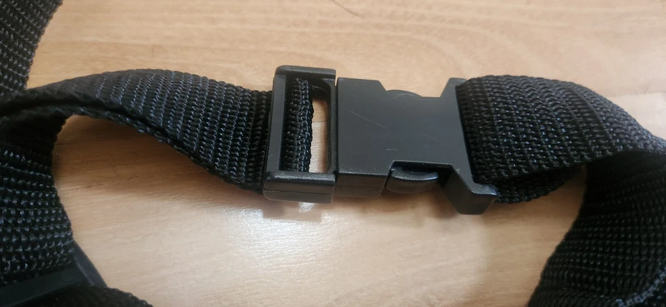 Kodak Film Vintage Fanny Pack. Black. Adjustable. Embroidered writing. SPOTLESS - Imagem 4 de 4