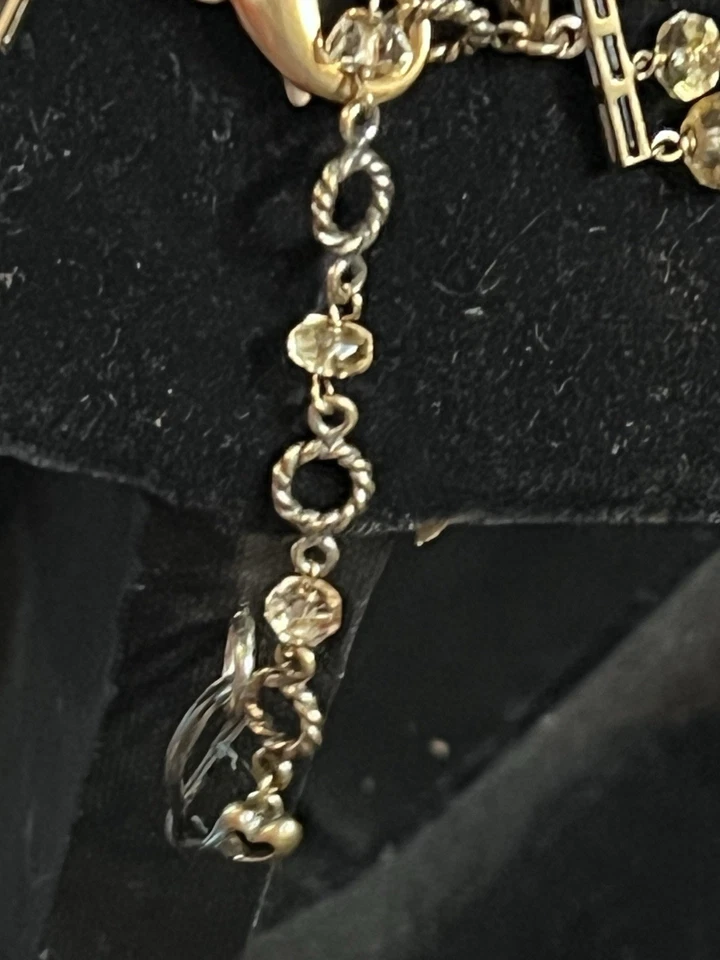 Collar de cristal de varios hilos con dijes de corazón extraíbles - China tono plata Foto 2 de 4