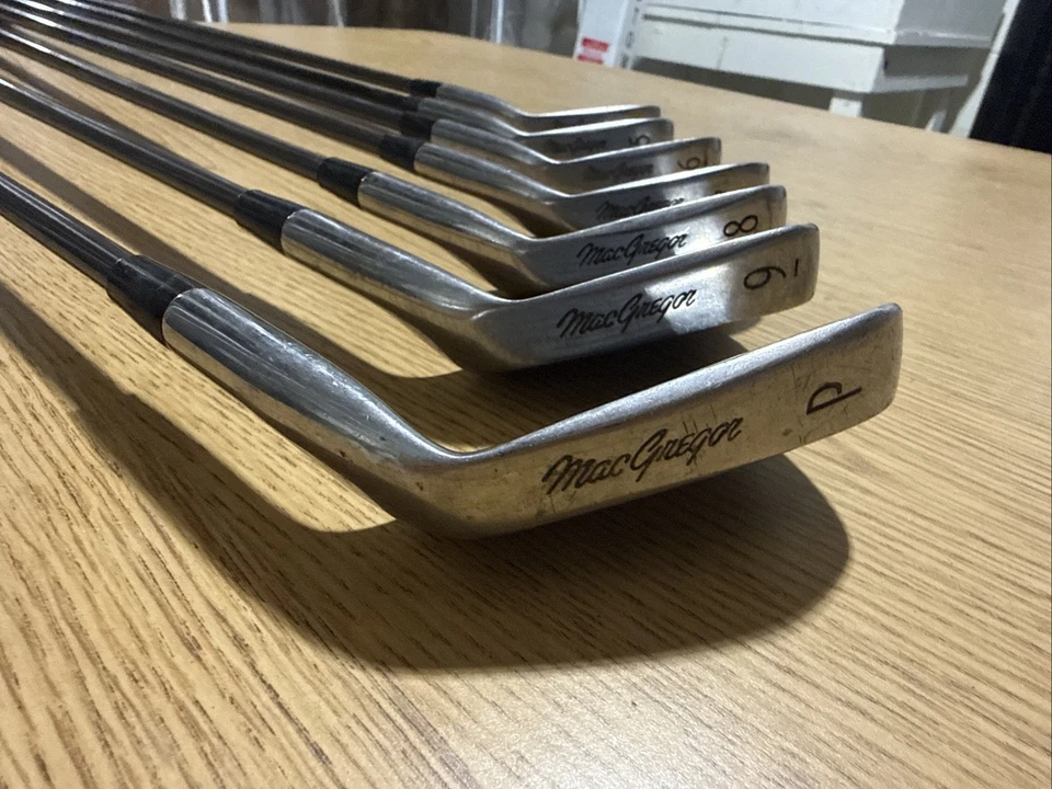 MacGregor Golf Irons - Master 4-9 + PW left handed - Image 4 of 4