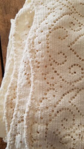 Antique Filet Crochet Tablecloth Ivory 80x44 Oval Rectangle Leaf Pattern 3107 - Picture 7 of 8