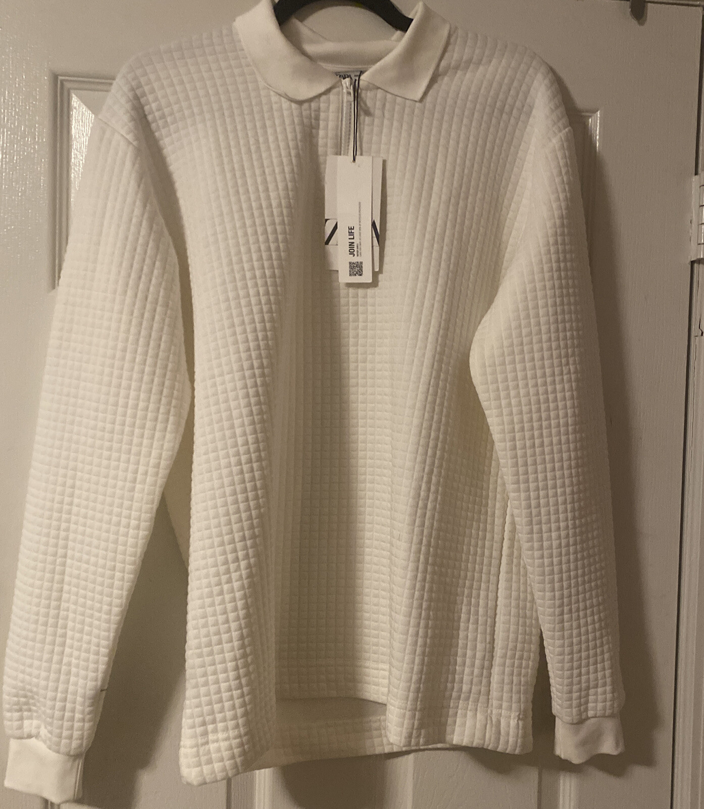 NWT  Zara Woman White Polo Long Sleeves 1/4 Zippered Textured Top Sz Small/ Med