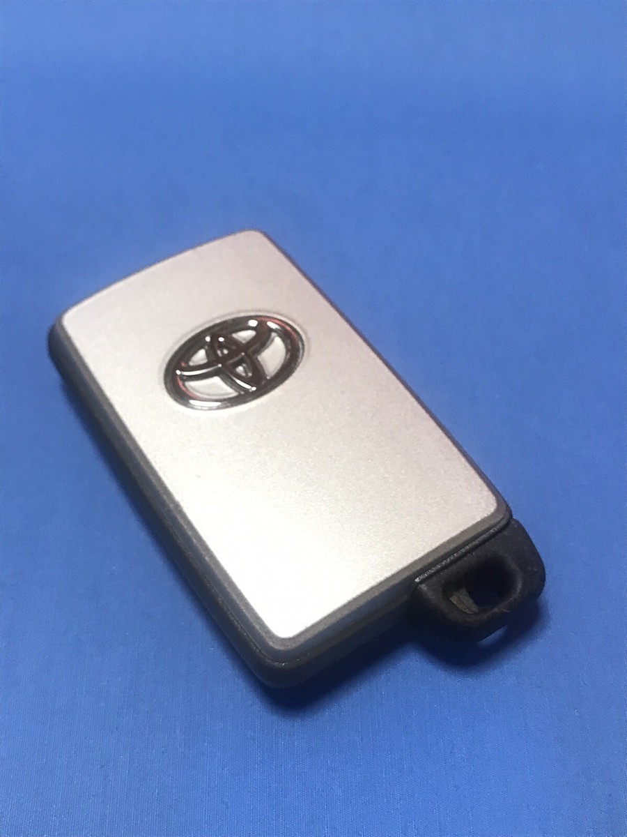 Toyota Alphard / Velfire / Voxy Genuine 5 Button Smart Key 271451