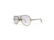 Vintage 1970s B L Ray-Ban Aviator Sunglasses Photochromatic Lens 62-14