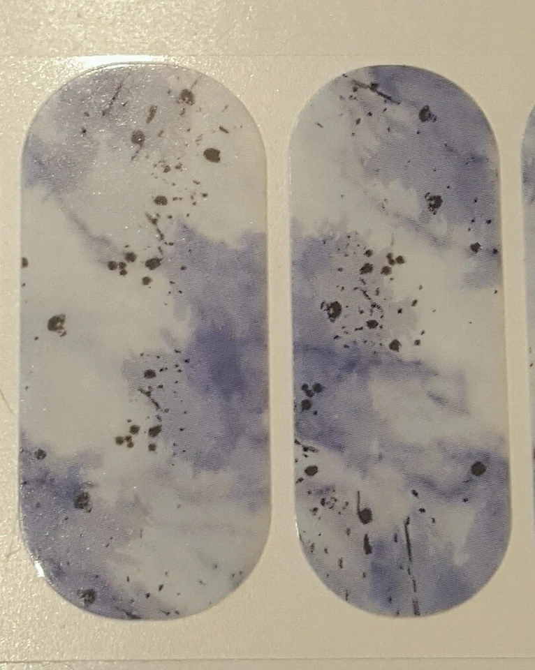 Jamberry ESCULPIDO EN SERENIDAD, 1/2 Hoja Foto 2 de 4