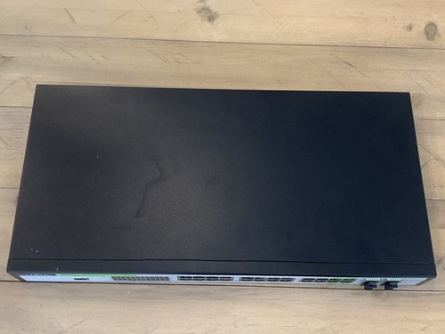 Conmutador administrado gigabit de 24 puertos Luxul XMS-1024 - Imagen 6 de 10