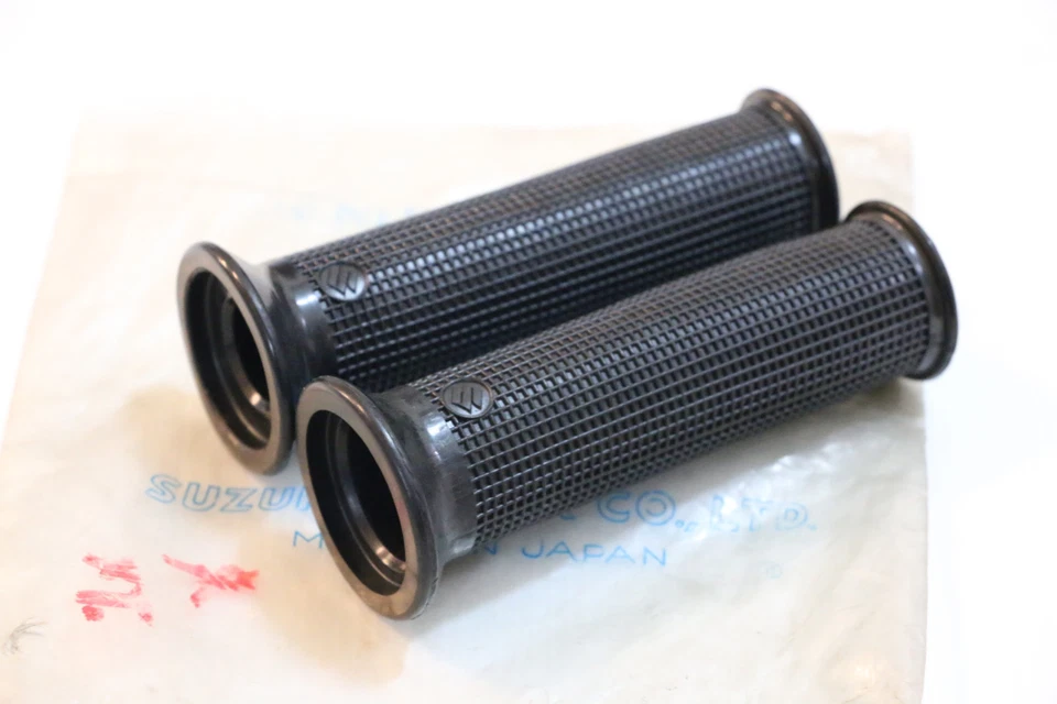 Suzuki A70 K10 K11 K15 M12 M15 M30 M31 MD MA Grip borracha L/R Nos JP - Imagem 2 de 4