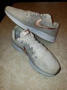 nike zoom pegasus 42