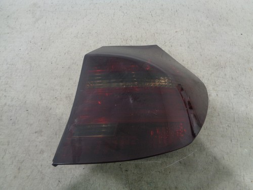 2007 BMW 1ER E87 E81 FAHRER SEITENRÜCKLEUCHTE 7164856