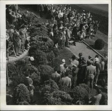 1941 Press Photo Tony Penna at Goodall Golf at NY Fresh Meadows club - net30850