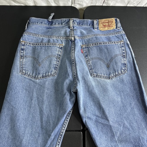 Levis 505 Jeans Mens 38 X 32 Regular Fit Straight Leg Medium Wash Blue Denim - Picture 9 of 9
