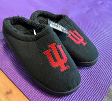 New NCAA INDIANA University HOOSIERS women s 7 8 slippers house shoes collegiate