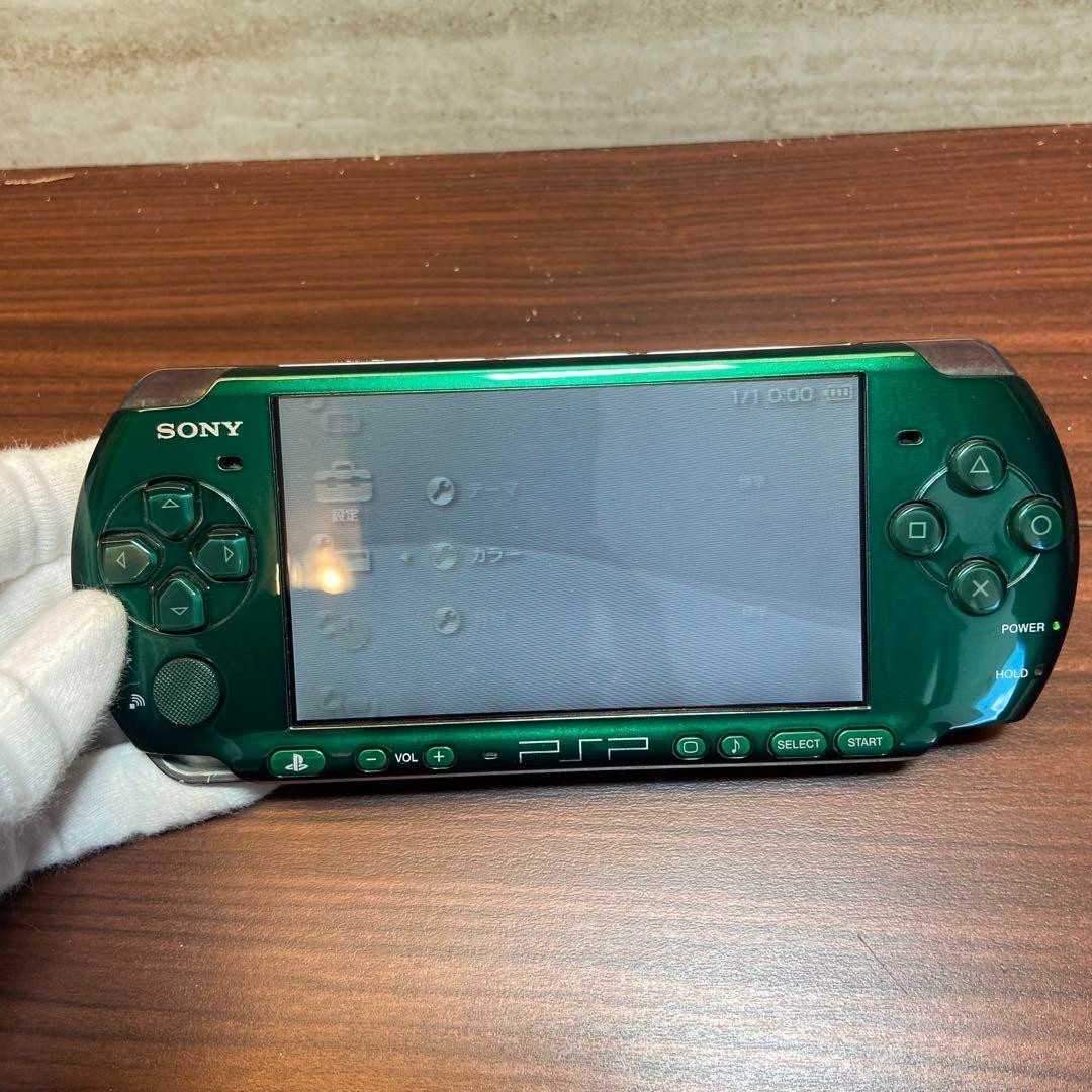 PSP 3000 Spirited Green SG Box Console Charger with box Tested PSP 3000 Spirited Green SG Box Console Charger with box Tested