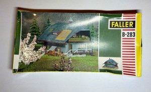 Vintage FALLER B-283 HO Scale Black Forest House