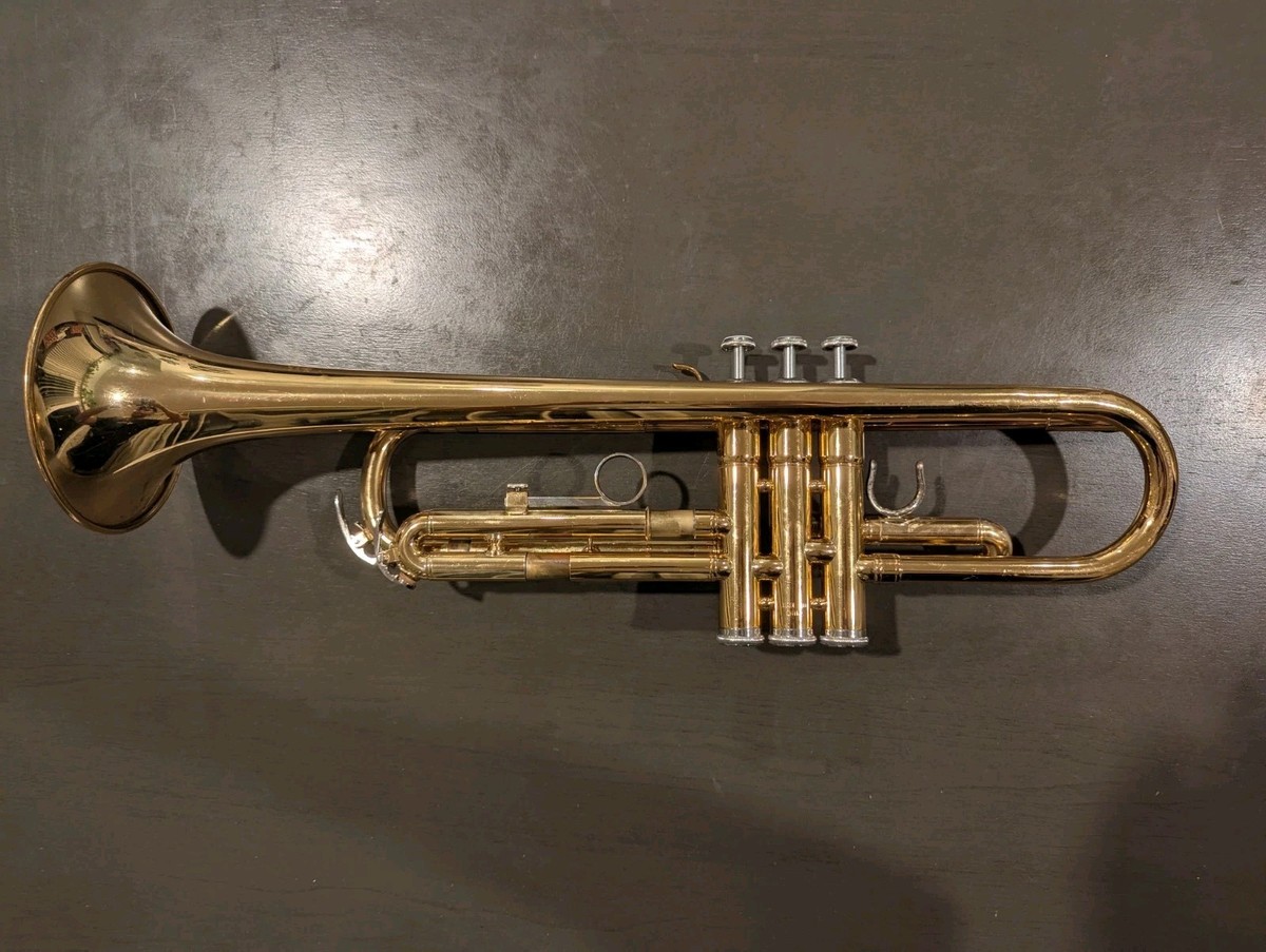 Yamaha YTR200ADII Advantage Series Standard Trumpet - Gold for