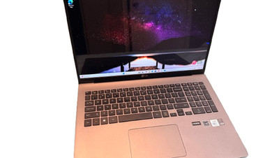 LG Gram 17'' Ultra-Lightweight Laptop i7-1065G7 16GB 512GB SSD Win 11 17Z90N