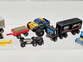 Vtg Galoob/Funrise MICRO MACHINES Diecast Vehicle + Accessories Lot of 26 READ