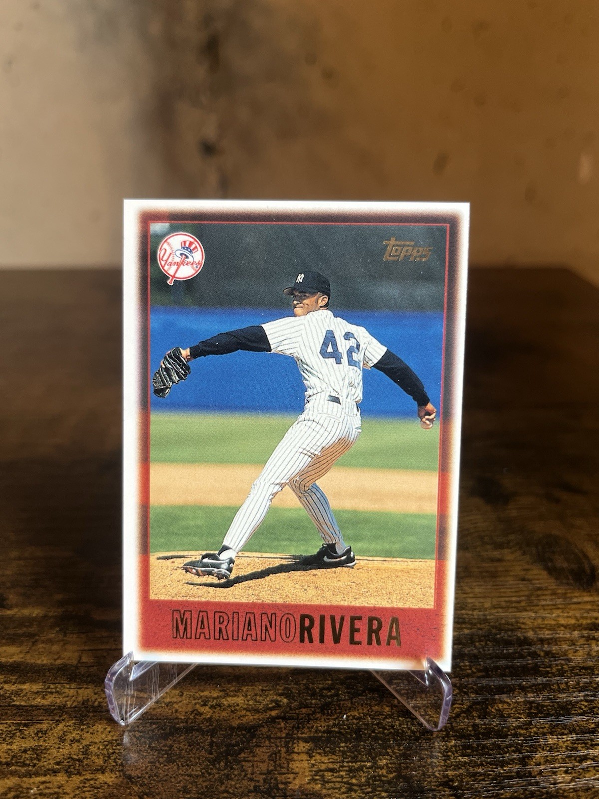 Topps Mariano Rivera #256 Base Set 1997 New York Yankees Baseball