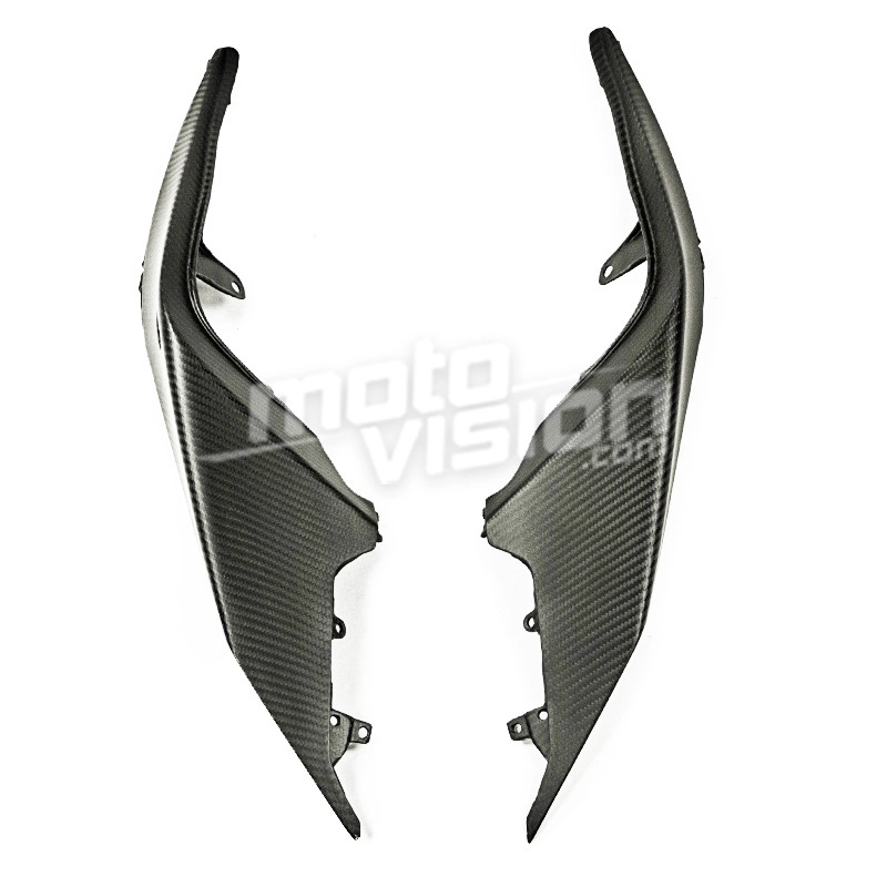 Coque arrière carbone Aprilia RSV4 pour les sorties piste et les virées