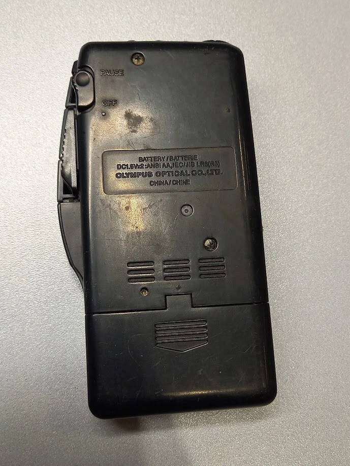 Grabadora de microcassette Olympus Pearlcorder S701 - No funciona, signos de uso Foto 3 de 4