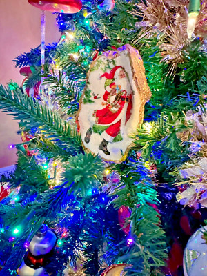 Large Gold Leafed Oyster Shell Decoupage Santa in Forest Christmas Tree Ornament