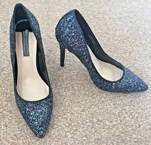ladies black sparkly shoes