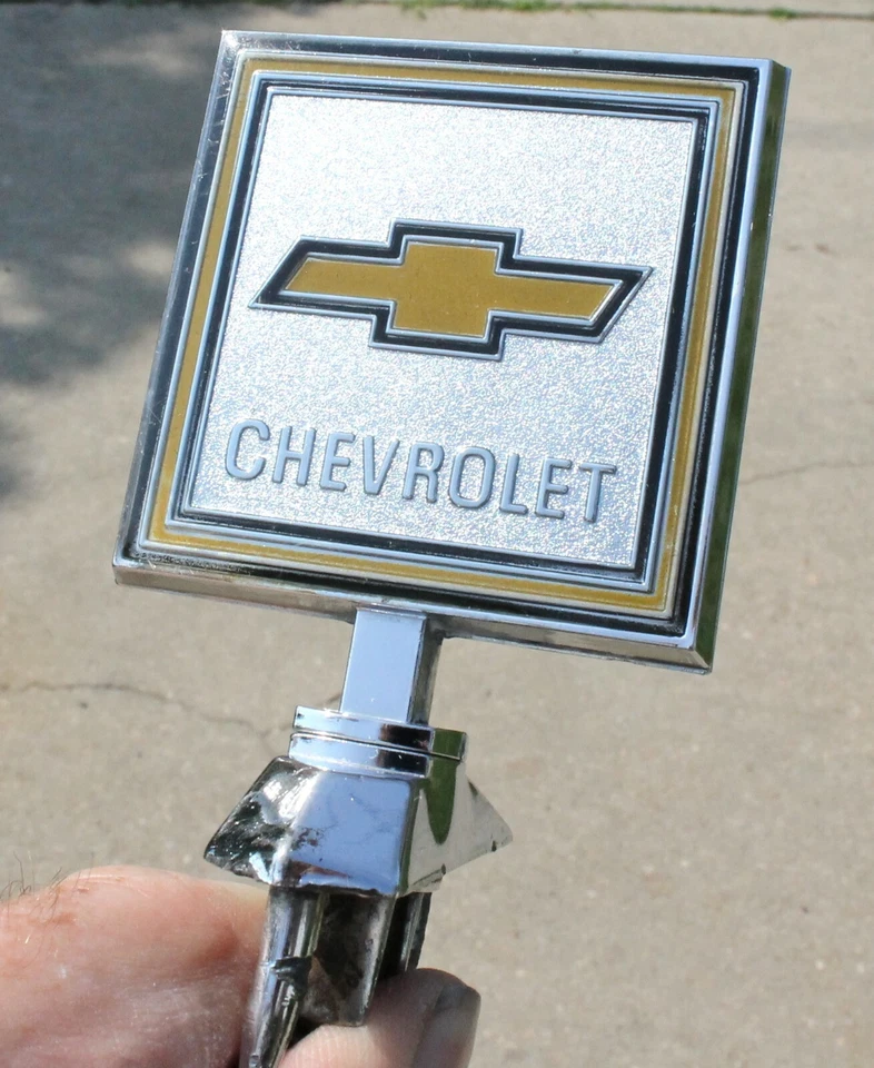 1979-1982 Chevrolet грузовик K5 C10 C20 K10 Blazer пригородный капот украшение 461619 - Изображение 3 из 4