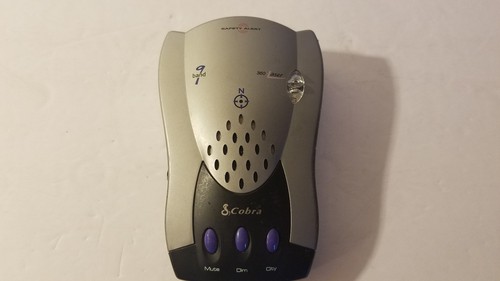 Cobra ESD9850 Radar Laser Detector 9 Band w/Car Charger and Owners Manual PARTS - Picture 2 of 9