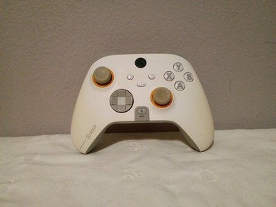 Scuf 50417804010NA Controller - Gray
