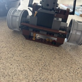 LEGO The LEGO Movie: MetalBeard's Sea Cow (70810)