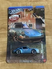 2025 Hot Wheels Silver Series Vintage 19 Club 68 ‘71 Porsche 911 Blue