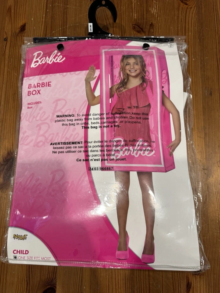 Youth Barbie Pink Box Halloween Costume Child One Size WITH DRESS SHOES WIG!!!! - Image 3 of 4