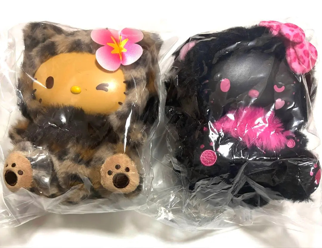 Hello Kitty Fine Face Cat Animal and Black Plush Toy