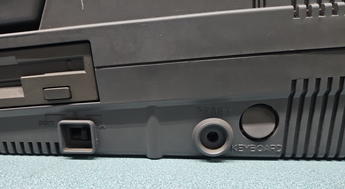 Toshiba T3200SX /120 System Unit Luggable Laptop Orange Gas-Plasma