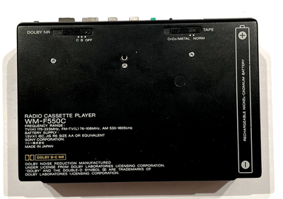 JUNK Sony WM-F550C Walkman Portable Cassette Player Radio AM/FM