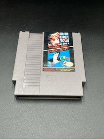 Nintendo NES Action Set Console with Zapper Controllers Game & Box No Power Cord