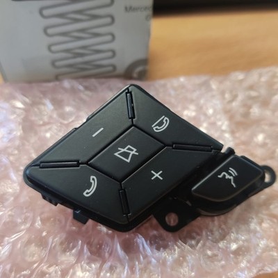 Original MB A2185400262 E220 W212 2013-2016 Steering Wheel Control Buttons