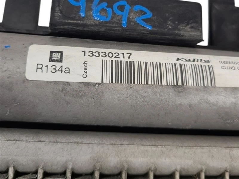 Condensador de CA compatible con 10-11 SAAB 9-5 591499 Foto 2 de 4