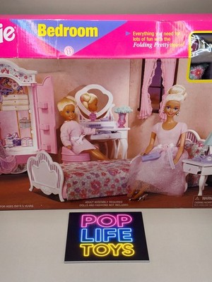 Vintage 1997 Mattel Barbie   Folding Pretty House Bedroom  #67552 *NIB*