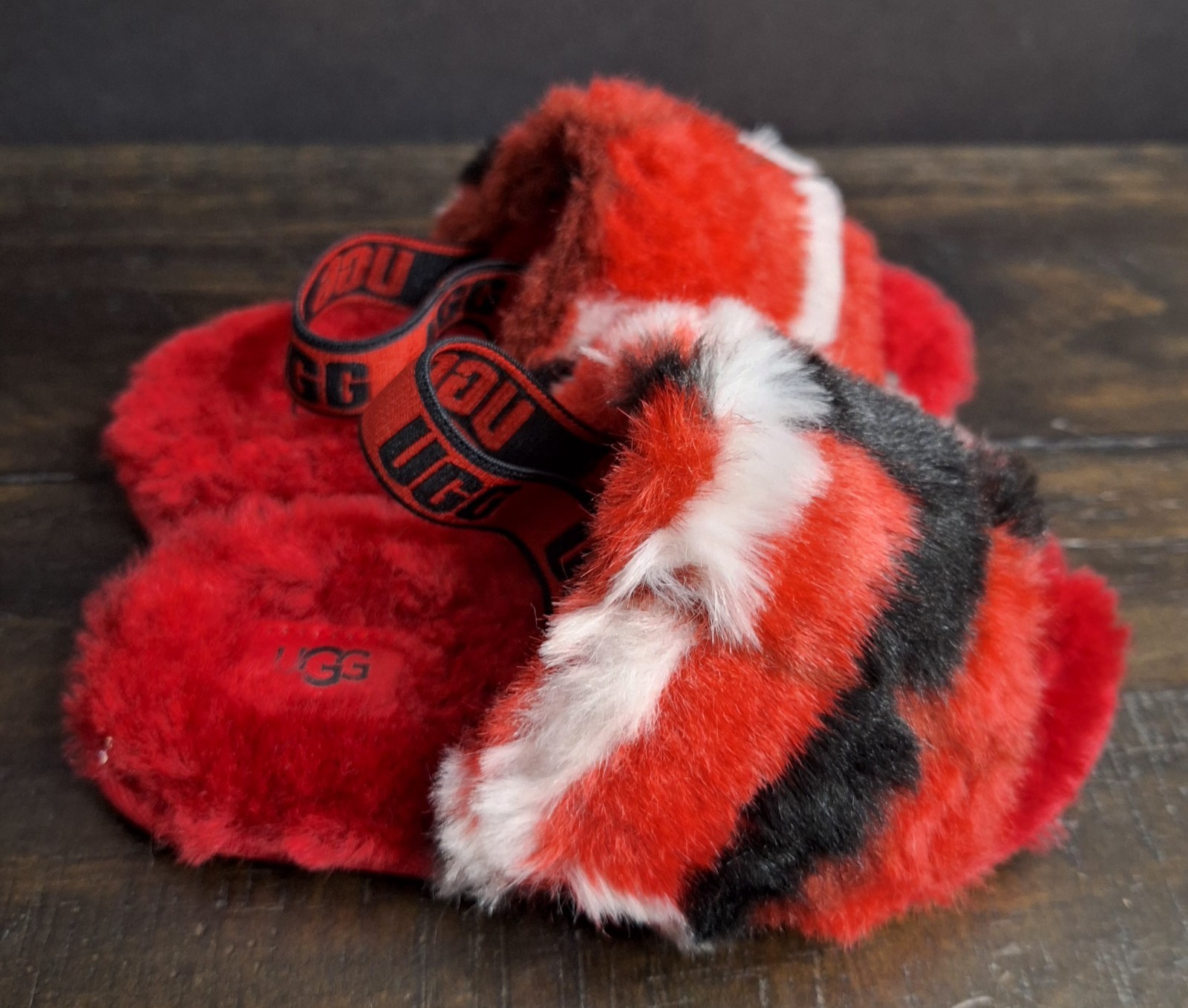 Ugg Fluff Yeah Red/Black/White Plaid Girls- Toddler/Child Size 10