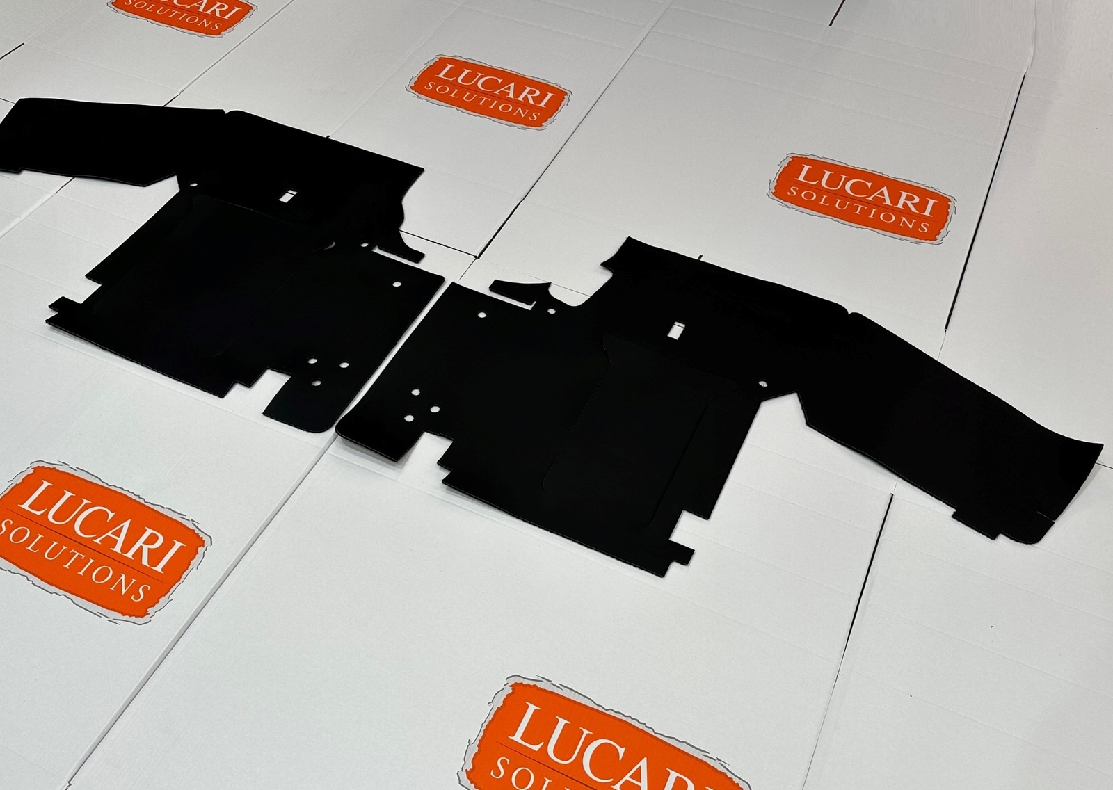 LUCARI matting Fits Land Rover Defender RHD 2.2 2.4 TDCI front seat box 90 110