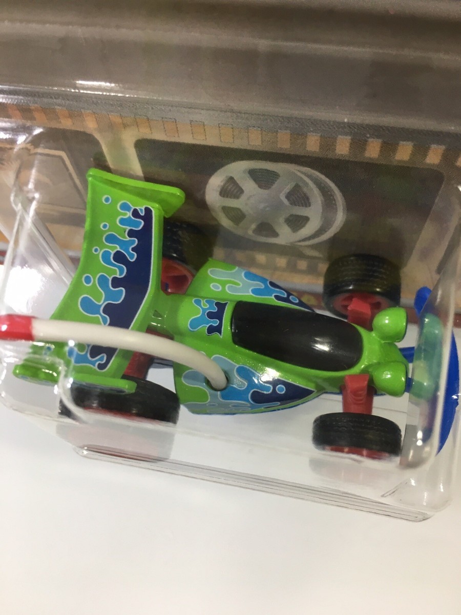 ホットウィール　トイストーリー　rc car Amazon.com: Hot Wheels Action Pack TOY STORY with RC CAR